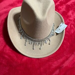 David and Young Tan Hat with Silver Accents